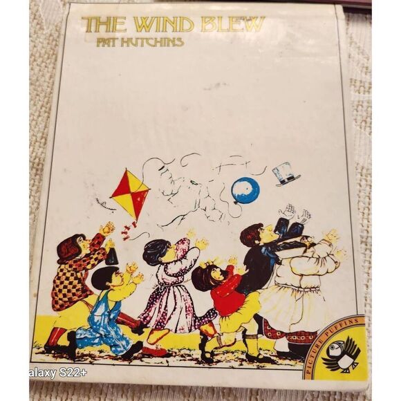 Three 1980's hard back children's books - Picture 12 of 14